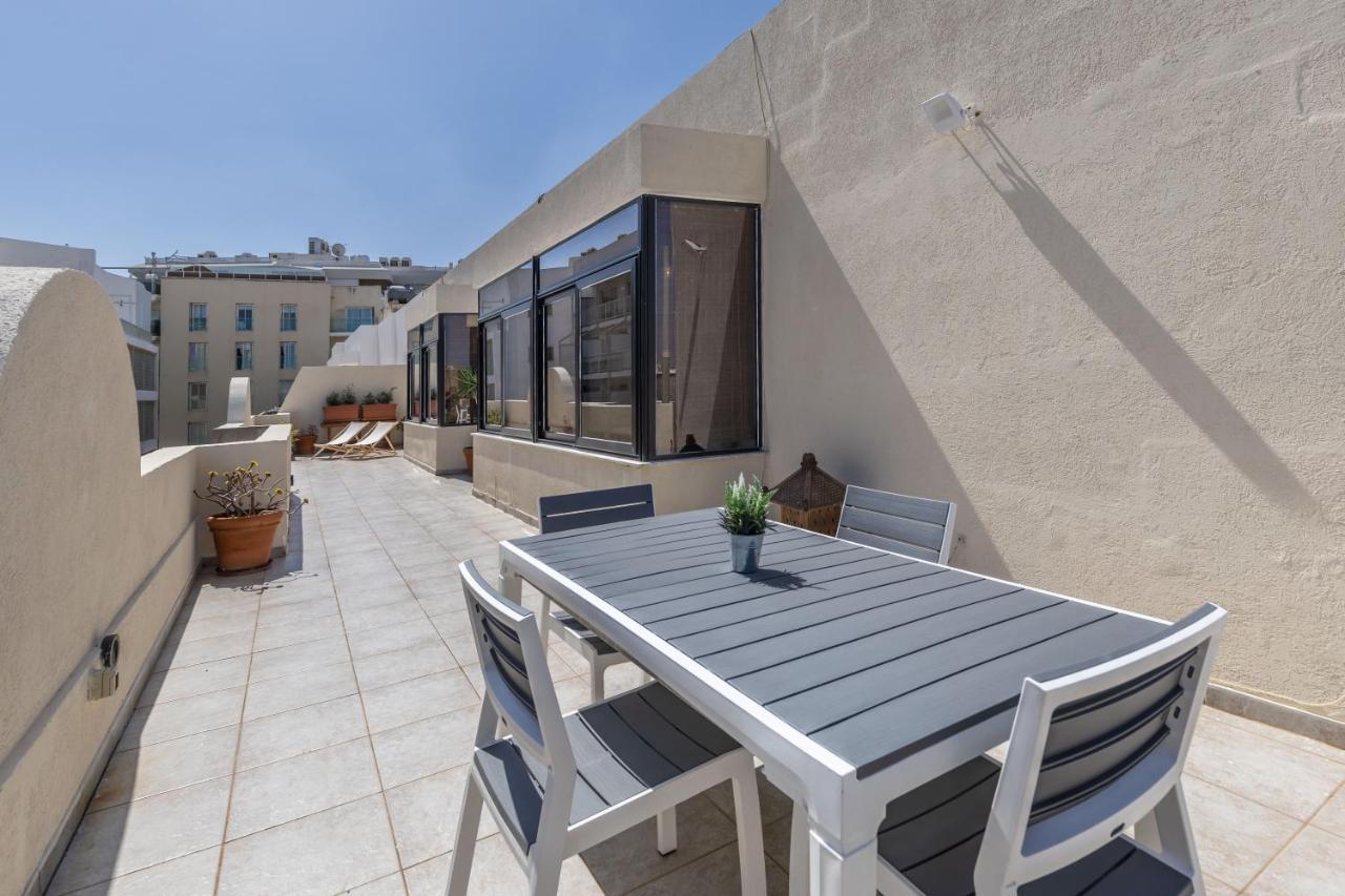 Large Terrace Penthouse Sliema Appartement Buitenkant foto