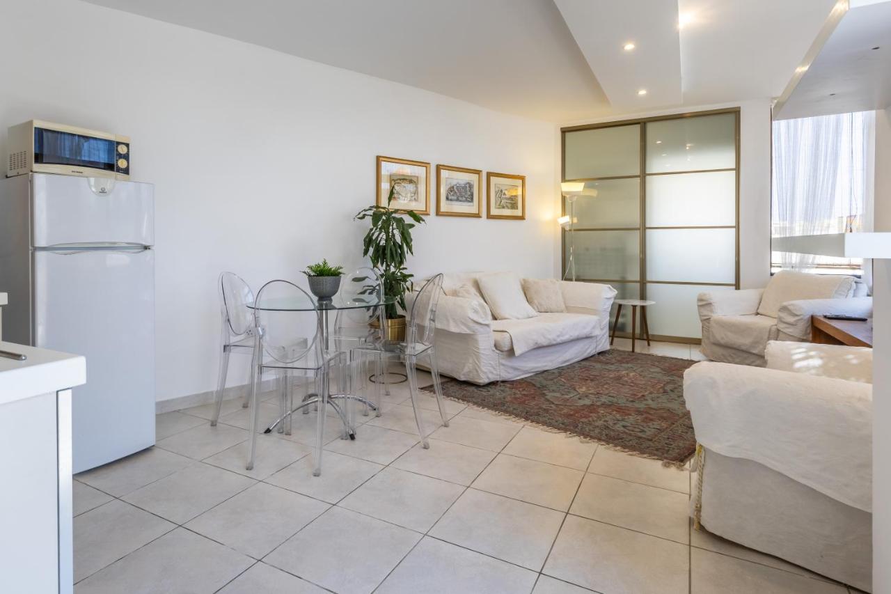 Large Terrace Penthouse Sliema Appartement Buitenkant foto
