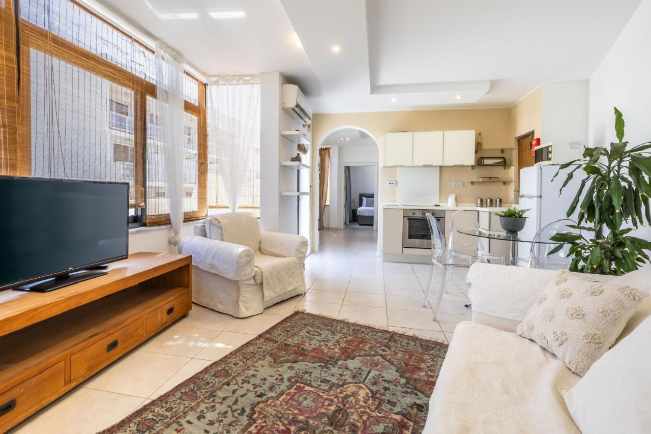 Large Terrace Penthouse Sliema Appartement Buitenkant foto
